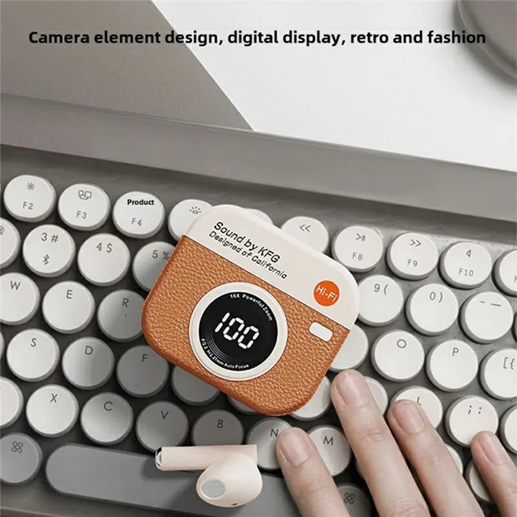 Q86 Retro Camera